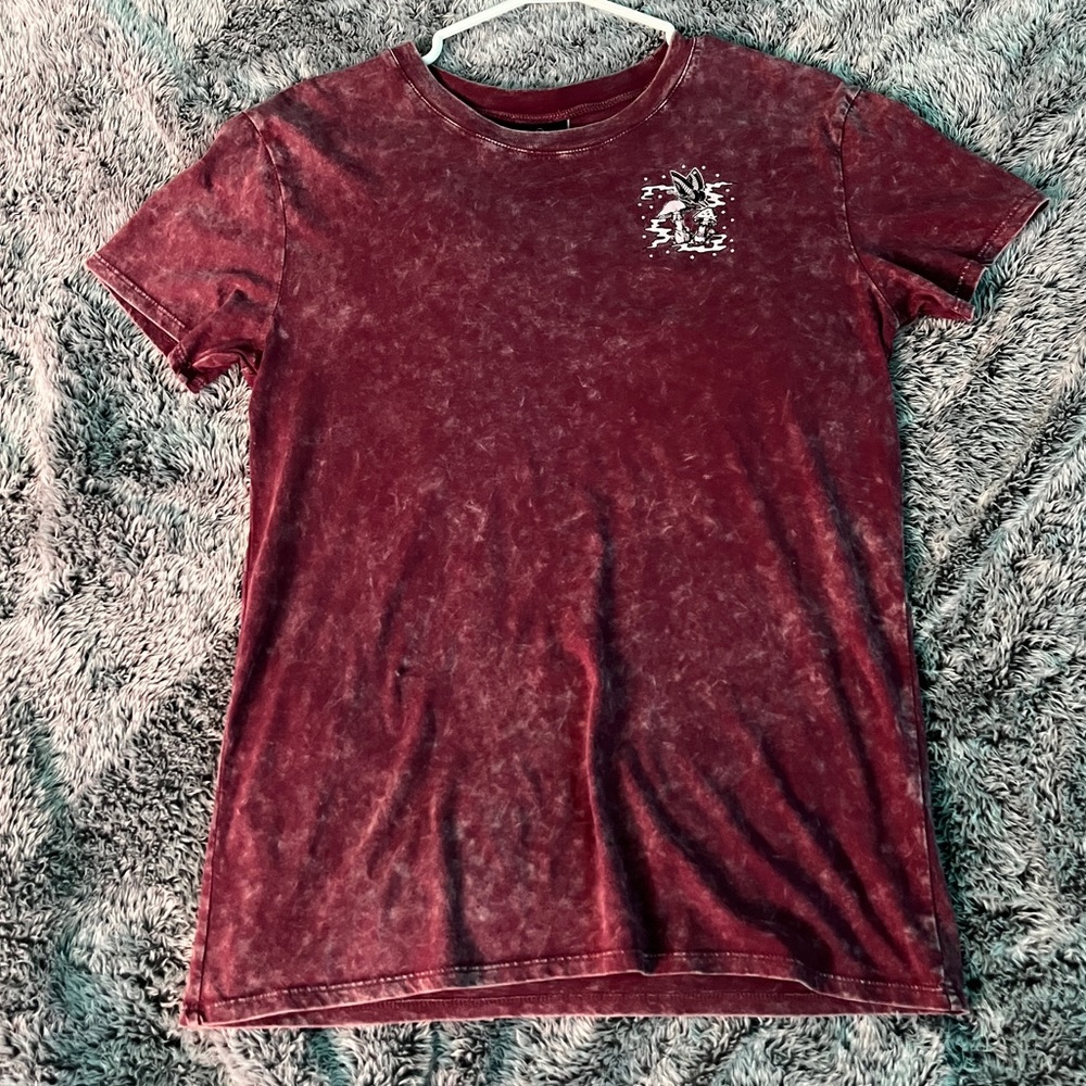 Empyre Graphic tee size S
